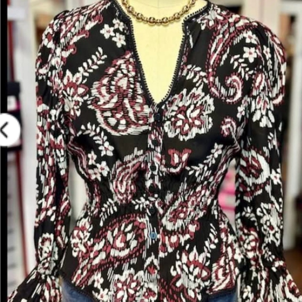 Elan Black Paisley Long Sleeve Blouse